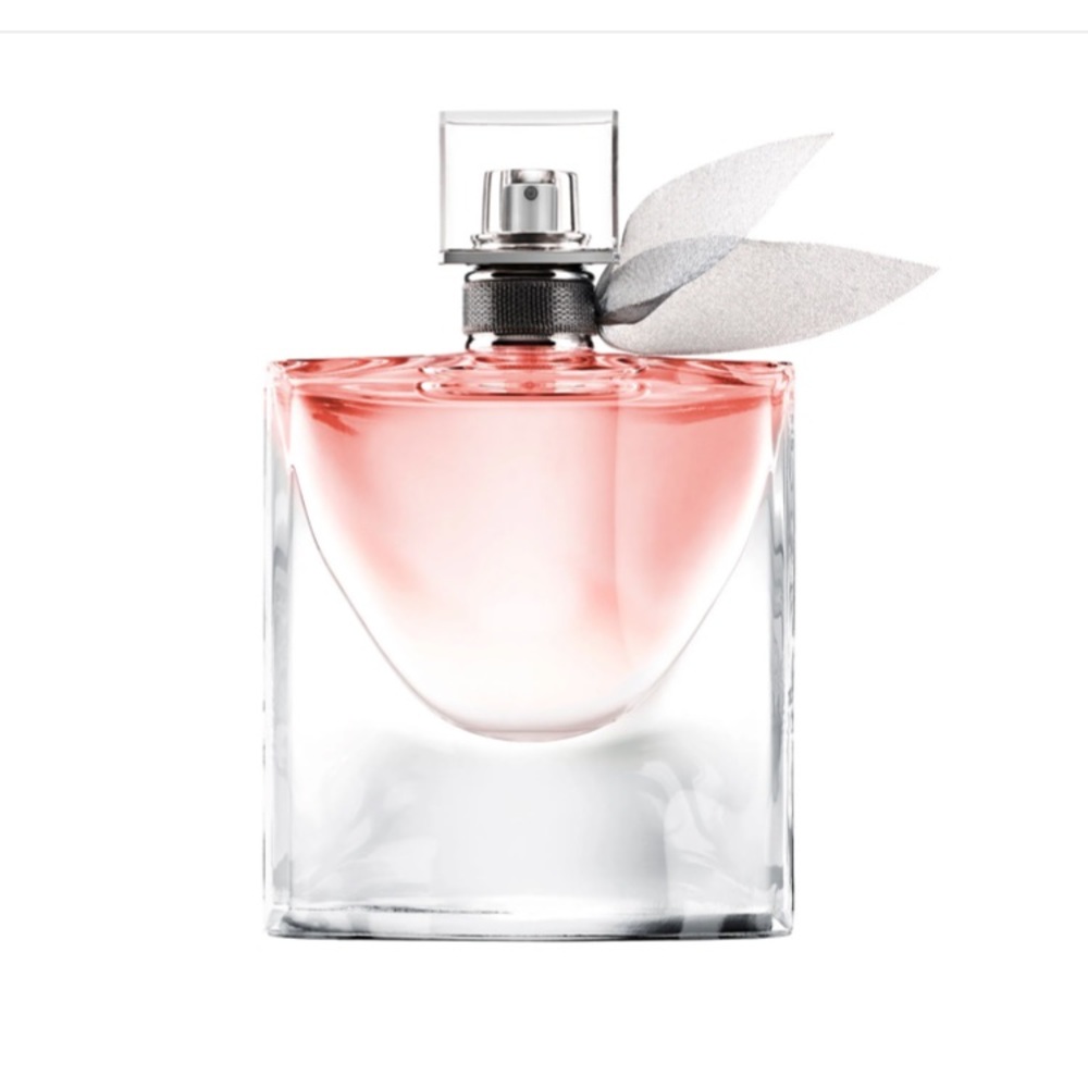 *Price Drop* La Vie Est Belle parfum by Lancôme